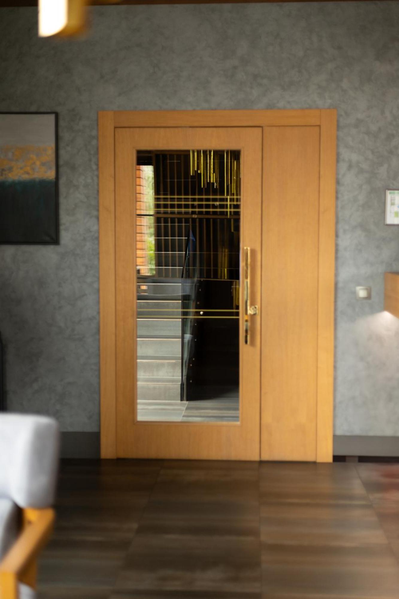 Gazda Hotel&Restaurant - Self Chek-In Jesenice  外观 照片