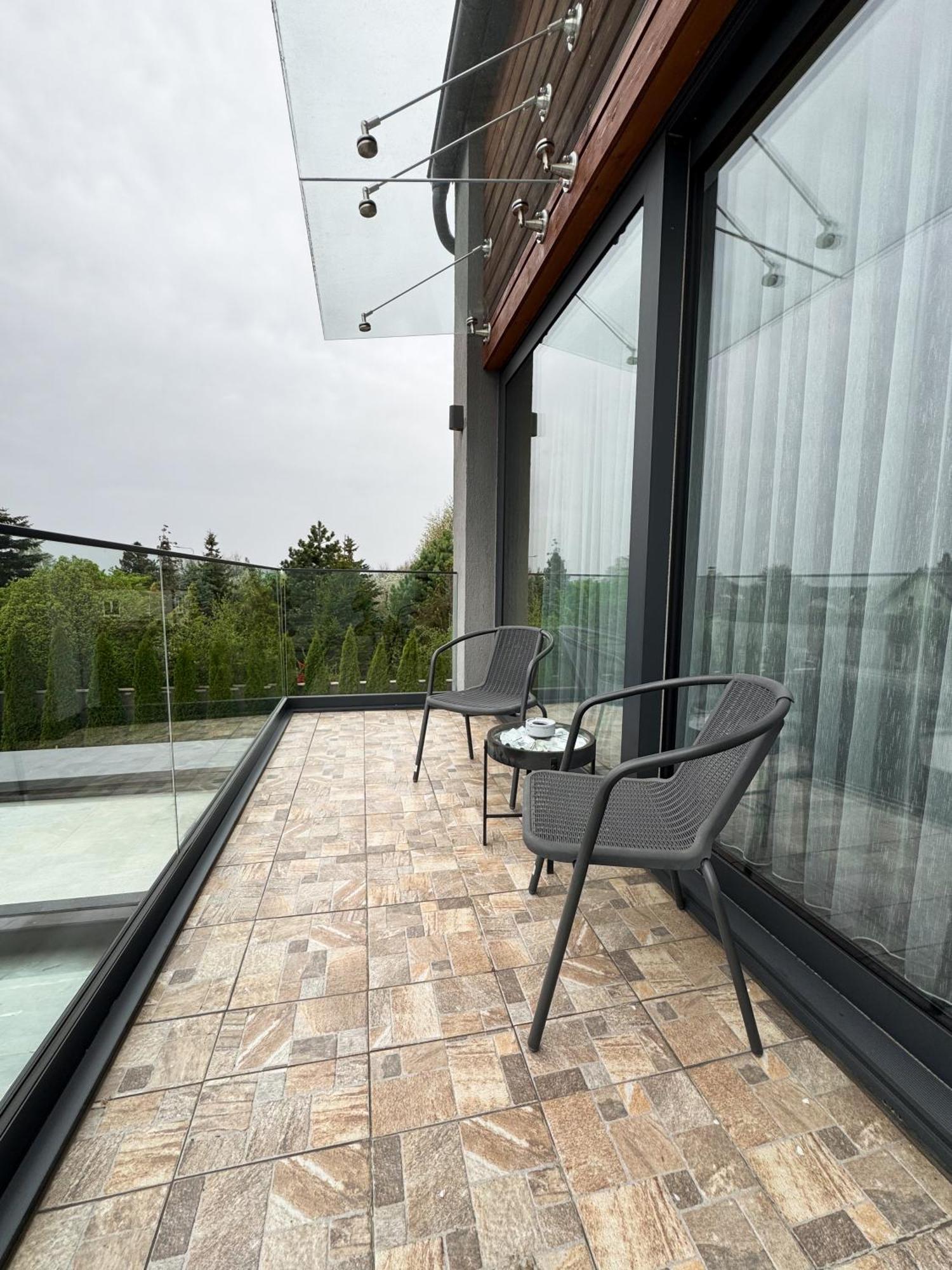 Gazda Hotel&Restaurant - Self Chek-In Jesenice  外观 照片